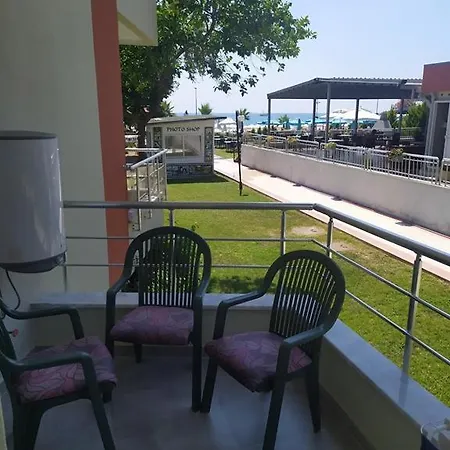 Summer House By The Sea - 40 M To The * Side